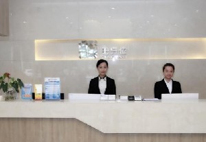 长沙树脂贴面费用是多少呐(2024长沙树脂贴面参考价为：17226元)