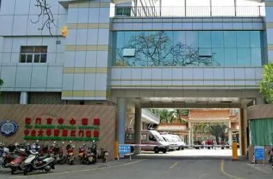 2024汕头牙床骨质突起矫正正规口腔美容医院口碑排名十强哪家实力赞，汕头益美口腔诊所资质齐全实力也不错哦~