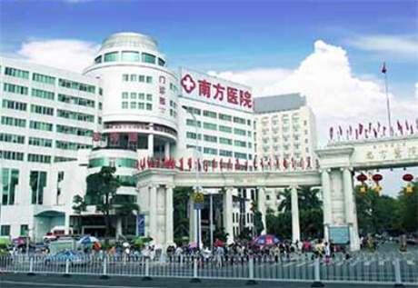 扶绥人民医院种牙怎么样？技术能力强，专业设备多