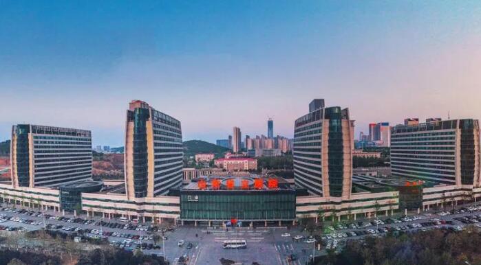 济南哪个口腔医院好些