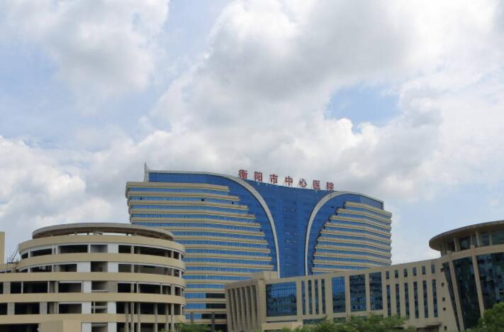 2024商丘自锁陶瓷托槽正规牙科医院排名top10实力比拼！商丘口腔医院价格收费公开