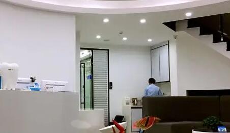 厦门登特口腔牙齿矫正项目详解：多种矫正方式与价格分析