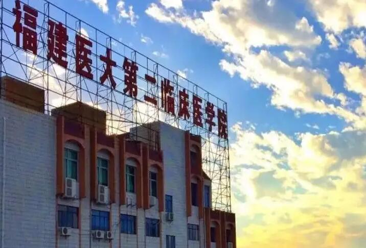 厦门佰斯康口腔·种植矫正示范基地怎么样?位于思明区嘉禾路399号!附赠详细简介、医生团队、技术优势及真实患者评价介绍!