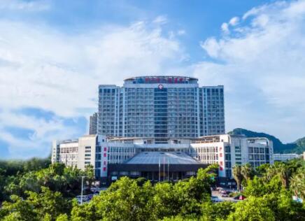 柳州市人民医院牙科怎么样？有多台牙科综合调节台，口碑较好