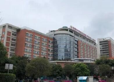 成都市负责人民医院口腔科高原医生怎么样