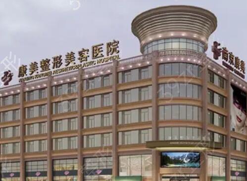 长沙全口假牙价格表：满口活动义齿4k+、吸附性义齿3w+、种牙4w+