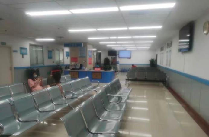 长沙市口腔医院简介？设置了130台牙椅，拥有50张床位