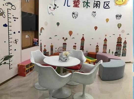 2025泉州皓齿美白牙齿正规医院口碑惊喜爆出！泉州维乐口腔门诊部综合实力真人测评