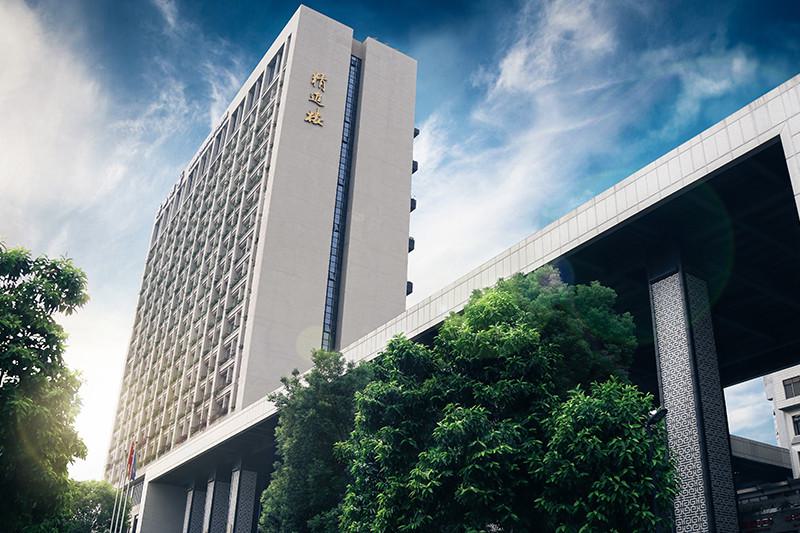 全佛山市好的局瘦脸医院-佛山美瑟琳医疗美容门诊部本地人尤为承认