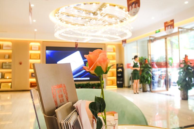 郑州东方整形美容医院拉皮怎么样(郑州东方整形美容医院拉皮怎么样啊)