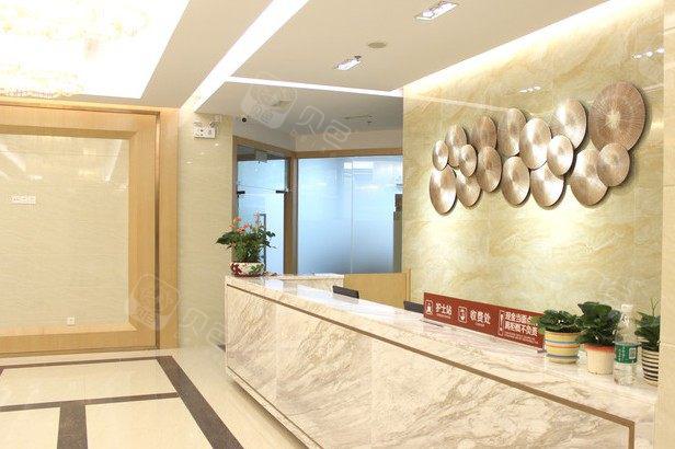 佛山中大口腔医院牙齿矫正价格贵吗?这份详细价目表告诉你答案