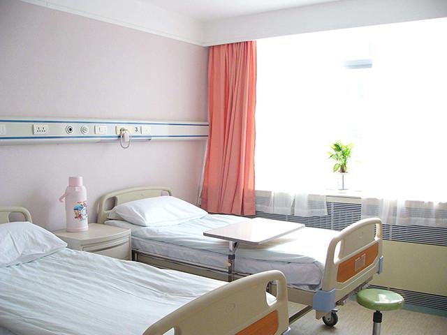 重庆骑士医院口腔科怎么样？引进了先进技术、聚集经验丰富医生