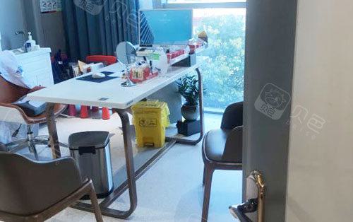 南京卡瓦口腔牙齿矫正怎么样?技术优势+医生团队+矫正效果解析