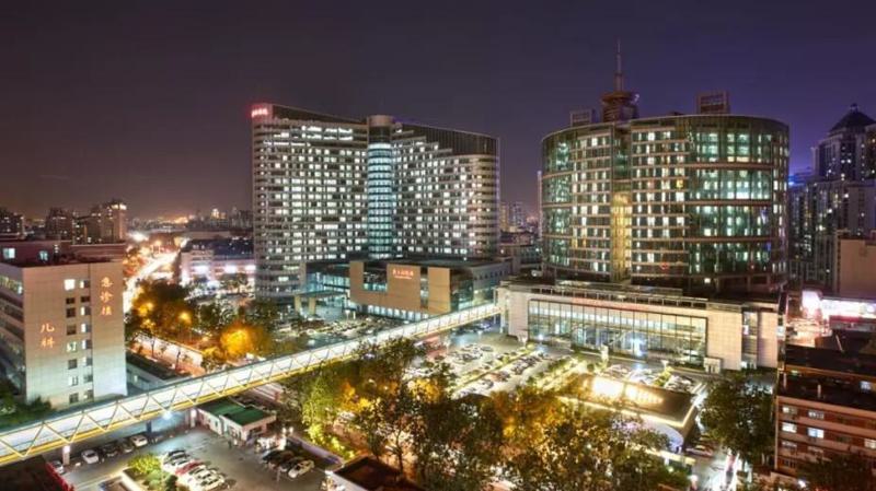 天津医科大学总医院口腔科医生介绍，盛秉丽擅长前牙美学等