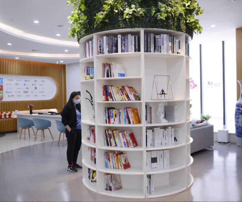2024云南种植基台一体冠排名前十强的口腔美容医院来喽！云南松鼠口腔医院收获颇丰