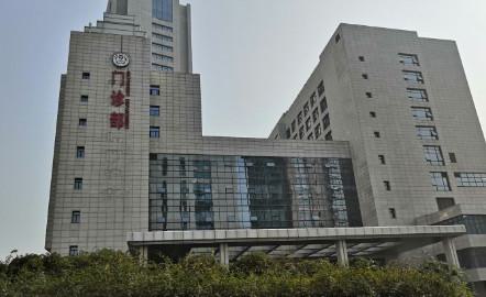 安徽省立医院整形美容科医生有哪些？隆胸技术实力与口碑备受承认
