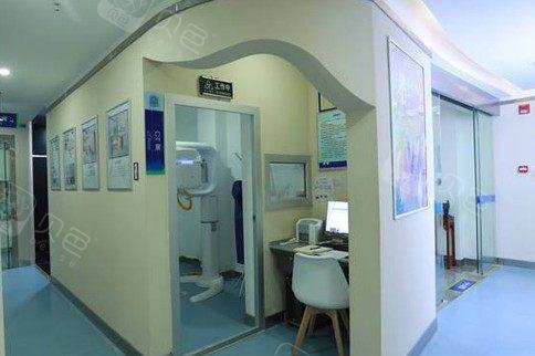海口百信口腔与海口鼎点