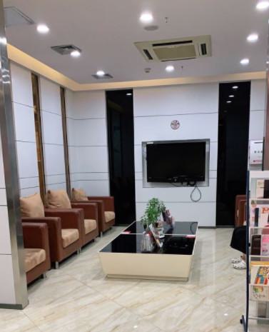 深圳同步齿科园岭店2026年最新收费标准,含牙齿矫正种植牙及修复项目价格