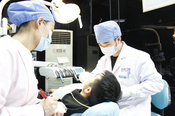 合肥佳德口腔牙齿矫正多少钱?6800-20000元+,专业医生团队为您定制方案