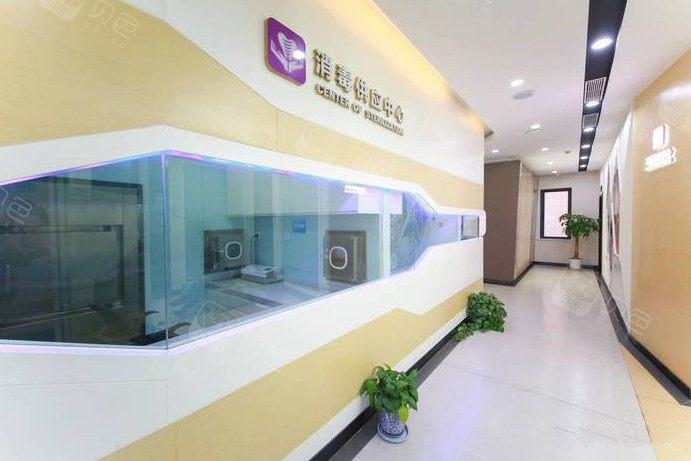 杭州西湖口腔医院种植牙价格大曝光:单颗7800起,半口-全口种植方案全解析
