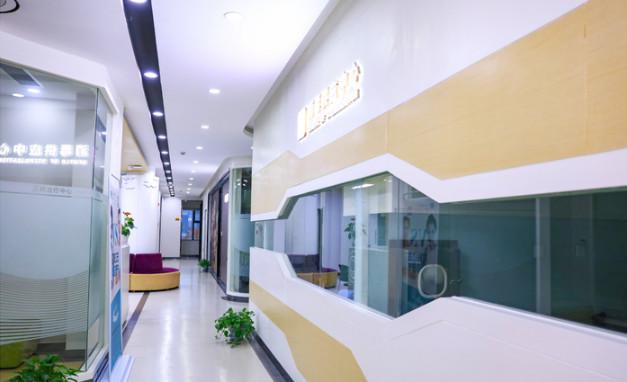杭州西湖口腔医院种植牙价格大曝光:单颗7800起,半口-全口种植方案全解析