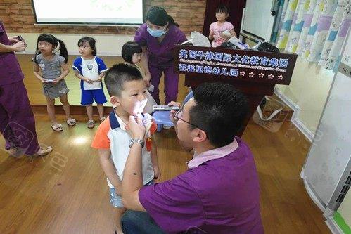 汕头牙齿脱敏治疗收费标准图表查询(2024汕头牙齿脱敏治疗均价为:6101元)
