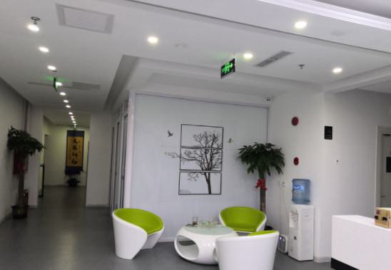 北京莱安雅口腔·矫正种植中心收费标准:种植牙-正畸-牙冠修复费用透明