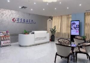 深圳脂肪丰胸医院哪家好？人气排行榜前八强实名推荐！口碑_技术好的一绝