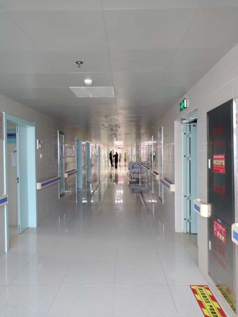 滁州市南谯区坤知美医学美容眼部整形收费价目表，做卧蚕失败修复：660\眼窝凹陷修复：273起