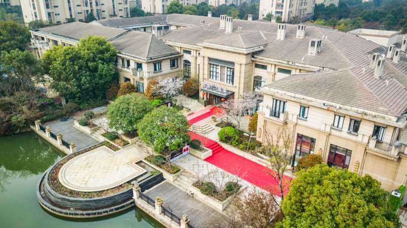 芜湖市负责人民医院鼻部整形收费价格表，鼻翼整形：1793\蒜头鼻治疗：4230起