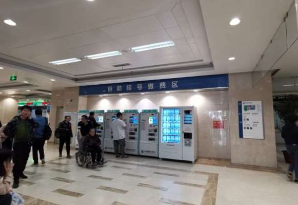 北京水研社眼部整形收费价格表，做卧蚕失败修复：2873\重睑术：3916起