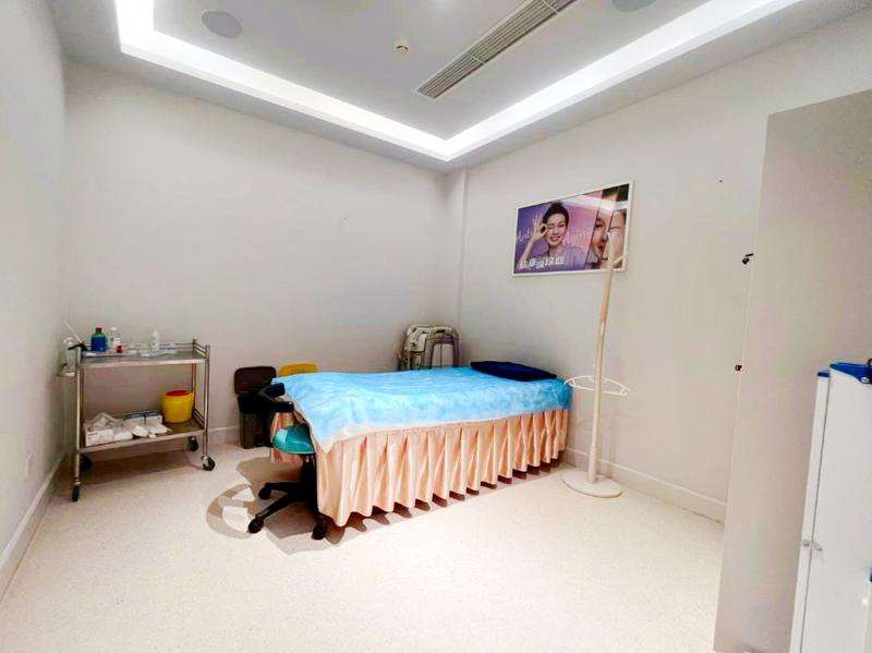 北京市中西医结合医院鼻部整形收费价目表，隆鼻整形：1706\隆鼻：3255起