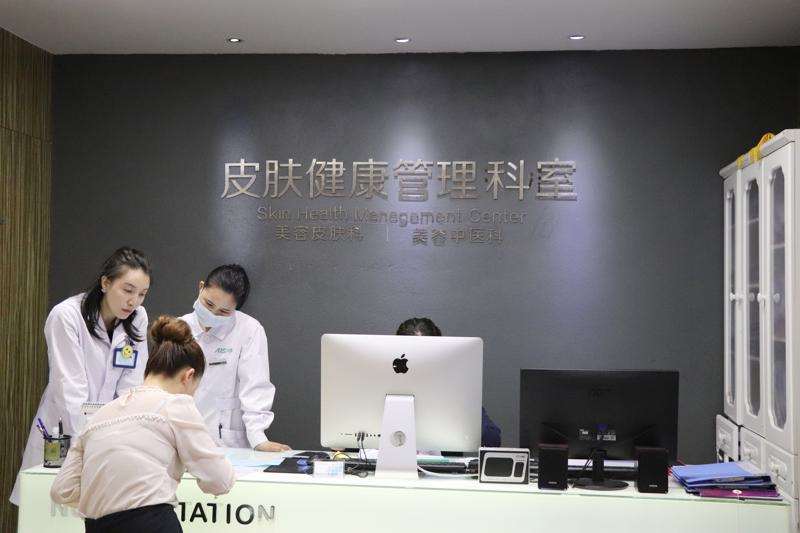福州唇部整形价格在线公布(2025福州唇部整形参考价为：22343元)