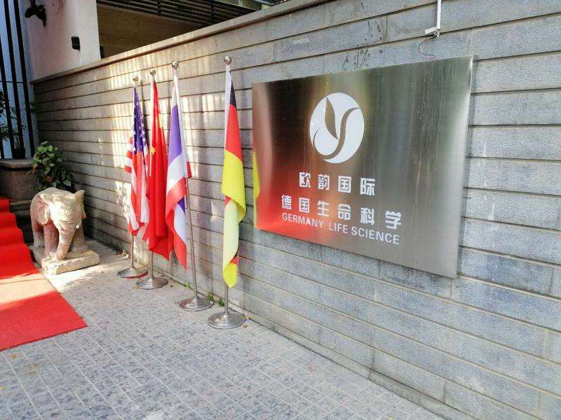 厦门鼻部整形收费价目表，鼻尖整形：1357\酒糟鼻治疗：3418起