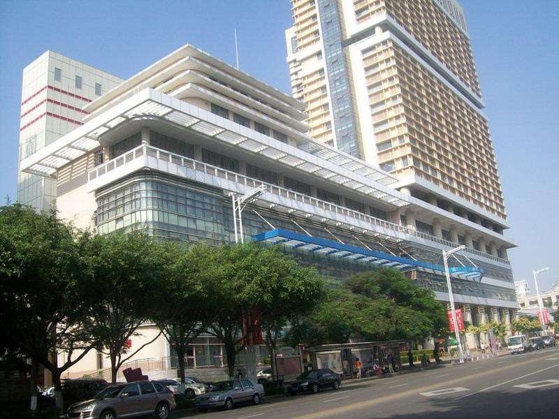 厦门新开元医院眼部整形收费价目表，眼综合：4449\眼睑矫正：3498起
