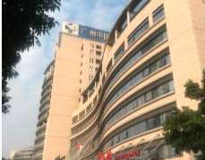 广州口唇整形收费价目表，嘴角上提术：2265\重唇矫正：4010起