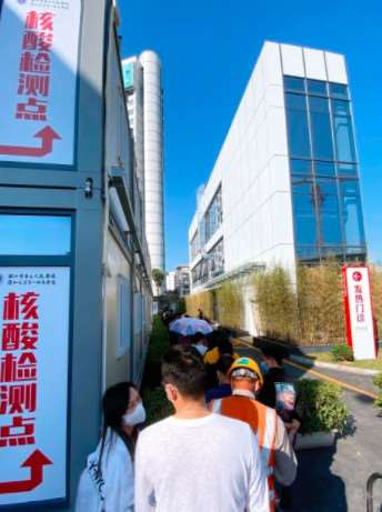 深圳吴小兵眼部整形收费价格表，眼皮下垂矫正：3524\眼睑松弛修复：511起