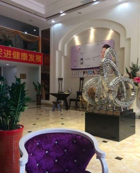 深圳美莱美体塑形收费价格表，中医减肥：3017\直腿术：2987起