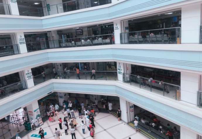 南宁吸脂整形价位表2025新版全网发布(2025南宁吸脂整形参考价为：4230元)