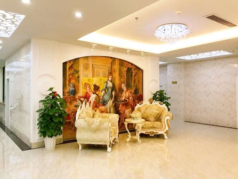 三亚维多利亚眼部整形收费价目表，眼部修复：2703\卧蚕：3196起