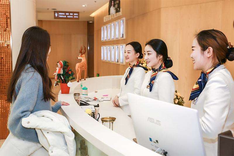 西安伊美尔美体塑形收费价目表，瘦腿：3088\减肥：662起