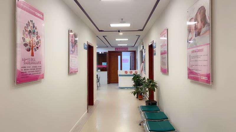 郑州小阴唇整形术价格在线公布(2025郑州小阴唇整形术参考价为：3995元)