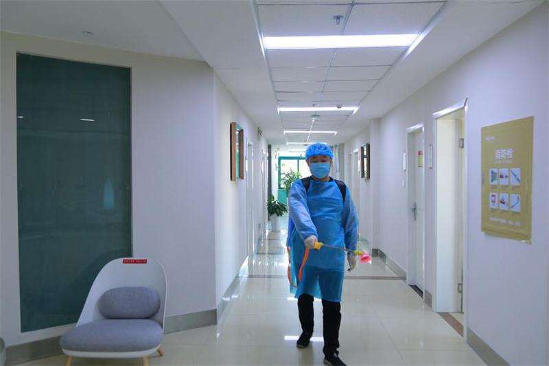 郑州艺德雅美体塑形收费价格表，腿型矫正：847\瘦肚子：3742起