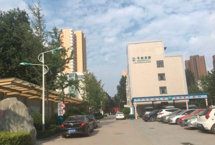 郑州美体塑形收费价格表，腿型矫正：4069\瘦大腿：4039起