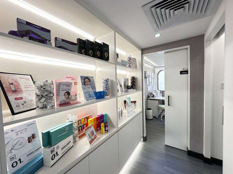 香港DearBeauty医学美容旗舰店鼻部整形收费价格表，短鼻矫正：4288\垫鼻基底失败修复：2491起