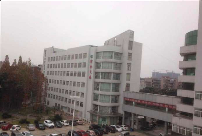 荆州鼻部整形收费价格表，蒜头鼻治疗：1914\去鼻唇沟：3049起
