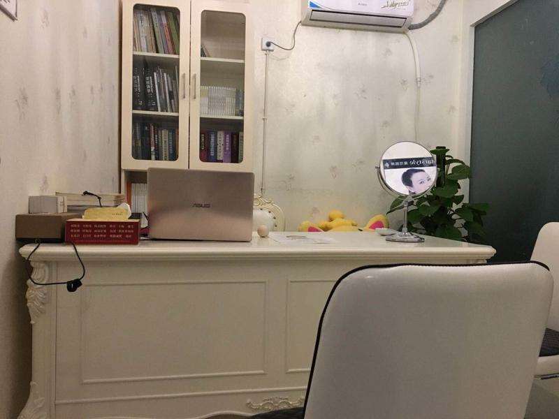 资阳星范鼻部整形收费价目表，鼻尖整形：845\鼻翼整形：881起