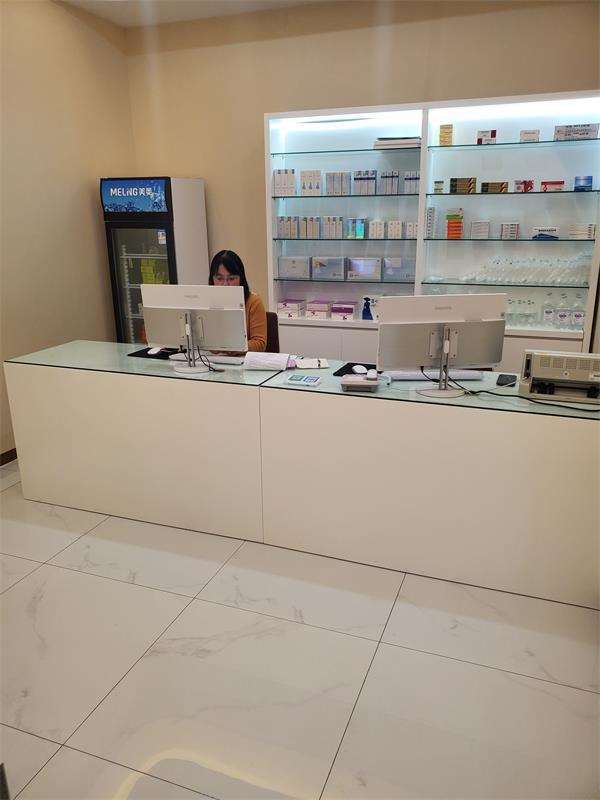 淮安妇幼保健院眼部整形收费价目表，眼窝凹陷修复：4336\眼皮下垂矫正：3359起