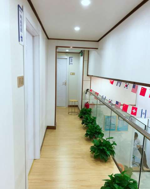 南京口腔整形收费价格表，正颌：4535\牙齿修复：410起
