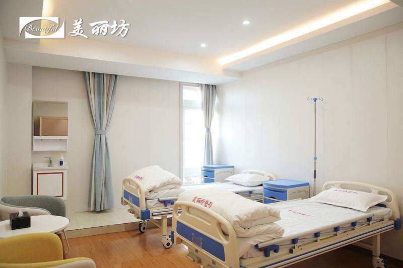 镇江美丽坊眼部整形收费价目表，眼综合：4539\眼睑矫正：3497起